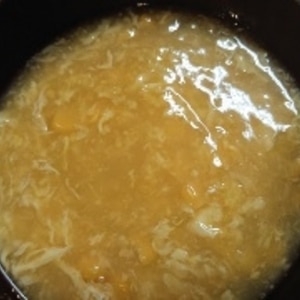 玉ねぎとコーンの中華スープ